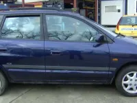 Usata Mitsubishi Space Star 86 CV (63 kW) 2000 Bluazzurro Monovolume