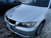 Usata BMW 318 122 CV (89 kW) 2005 Giallo Berlina