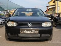 Usata VW Golf IV Highline 105 CV (77 kW) 2003 Nero Berlina