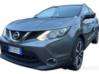 Usata Nissan Qashqai Tekna 130 CV (95 kW) 2015 Grigio SUV