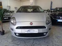 Usata Fiat Punto Lounge 69 CV (50 kW) 2013 Argento Utilitaria