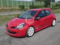 Gebraucht Renault Clio II Luxe 197 PS (144 kW) 2008 Rot Limousine