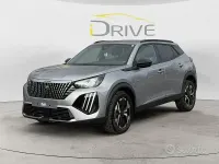 Usata Peugeot 2008 Allure 130 CV (95 kW) 2024 Grigio SUV