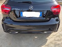 Usata Mercedes A180 Premium 109 CV (80 kW) 2017 Nero Utilitaria
