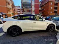 Usata Tesla Model Y Long Range AWD 189 kW (258 CV) 2023 Bianco SUV