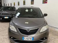 Usata Lancia Ypsilon S 95 CV (69 kW) 2017 Grigio Utilitaria