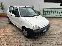 Usata Fiat 600 54 CV (39 kW) 2005 Bianco Berlina