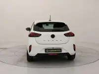 Usata Opel Corsa 101 CV (74 kW) 2025 Arktis white Utilitaria
