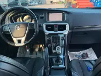Usata Volvo V40 115 CV (84 kW) 2014 Nero Berlina