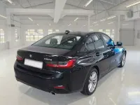Usata BMW 330e Advantage 183 CV (134 kW) 2022 Berlina