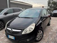 Usata Opel Corsa Club 80 CV (58 kW) 2009 Coupé