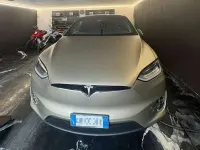 Usata Tesla Model X 158 kW (215 CV) 2018 Oro SUV