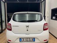 Usata Dacia Sandero Ambiance 75 CV (55 kW) 2015 Bianco Berlina