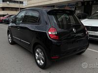 Usata Renault Twingo LIMITED 92 CV (67 kW) 2018 Nero Utilitaria