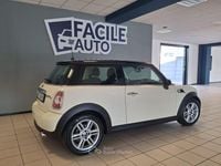Usata Mini Cooper D Hype 111 CV (81 kW) 2014 Beige Utilitaria