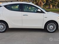 Usata Lancia Ypsilon S 95 CV (69 kW) 2013 Bianco Utilitaria