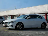 Usata Mercedes A180 Business 116 CV (85 kW) 2021 Bianco Berlina