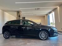 Usata Lancia Delta 165 CV (121 kW) 2009 Nero Utilitaria