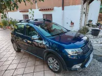 Usata Dacia Sandero Stepway 95 CV (69 kW) 2019 Blu Berlina