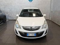 Usata Opel Corsa Edition 86 CV (63 kW) 2013 Bianco Utilitaria