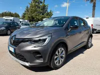 Usata Renault Captur Business 116 CV (85 kW) 2021 Grigio SUV