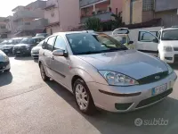 Usata Ford Focus 100 CV (73 kW) 2004 Grigio Berlina