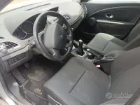 Usata Renault Mégane 90 CV (66 kW) 2009 Grigio Berlina