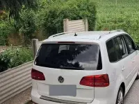 Usata VW Touran 105 CV (77 kW) 2014 Bianco Monovolume