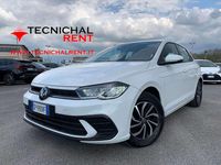 Usata VW Polo Life 95 CV (69 kW) 2023 Pure white pastello Utilitaria