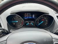 Usata Ford Kuga ST-Line 120 CV (88 kW) 2017 Grigio SUV