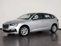 Usata Skoda Scala Ambition 110 CV (80 kW) 2022 Argento brillante Utilitaria