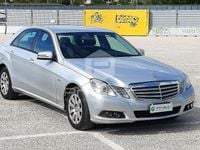 Usata Mercedes E220 Avantgarde 170 CV (125 kW) 2009 Grigio Berlina