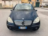 Usata Mercedes A200 140 CV (102 kW) 2009 Blu Berlina