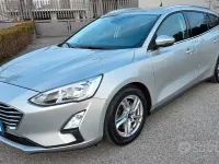 Usata Ford Focus Titanium 100 CV (73 kW) 2019 Grigio Station wagon