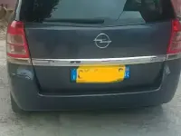 Usata Opel Zafira 94 CV (69 kW) 2009 Bluazzurro Monovolume
