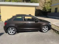 Usata Audi A1 Ambition 105 CV (77 kW) 2011 Marrone Utilitaria
