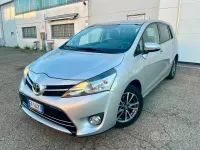 Usata Toyota Verso Active 111 CV (81 kW) 2014 Grigio Monovolume