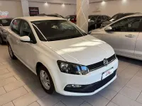 Usata VW Polo Trendline 60 CV (44 kW) 2016 Bianco puro Berlina