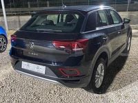 Usata VW T-Roc Life 110 CV (80 kW) 2023 Nero SUV