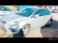 Usata Ford Focus 90 CV (66 kW) 2008 Grigio Berlina