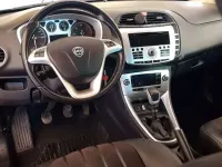Usata Lancia Delta Gold 105 CV (77 kW) 2012 Bianco Utilitaria
