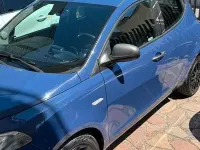 Usata Lancia Ypsilon 60 CV (44 kW) 2017 Blu Utilitaria