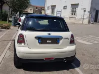 Usata Mini Cooper Coupé 112 CV (82 kW) 2010 Bianco Coupé