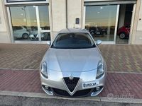 Usata Alfa Romeo Giulietta Distinctive 120 CV (88 kW) 2016 Grigio Utilitaria