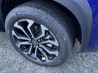 Nuova Toyota Yaris Cross Trend 92 CV (67 kW) 2025 Juniper blue SUV