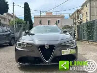 Usata Alfa Romeo Giulia Super 179 CV (131 kW) 2017 Grigio Berlina