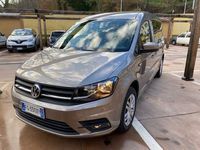 usata VW Caddy Maxi 2.0 TDI DSG 7 POSTI