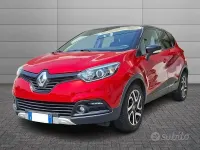 Usata Renault Captur Intens 90 CV (66 kW) 2017 Rosso SUV
