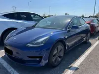 Usata Tesla Model 3 152 kW (208 CV) 2019 Blu marino Berlina