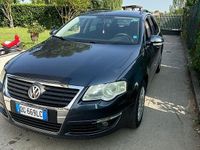 Usata VW Passat 75 CV (55 kW) 2007 Grigio Station wagon